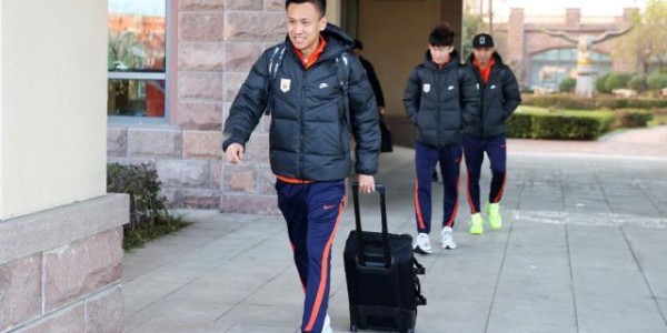 星空体育-3天1战争冠组捉对厮杀 泰山连战强敌榜首不好坐