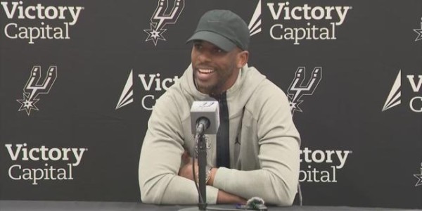 星空体育-离开勇士、拒绝湖人，老保罗远离流量大队只想打球