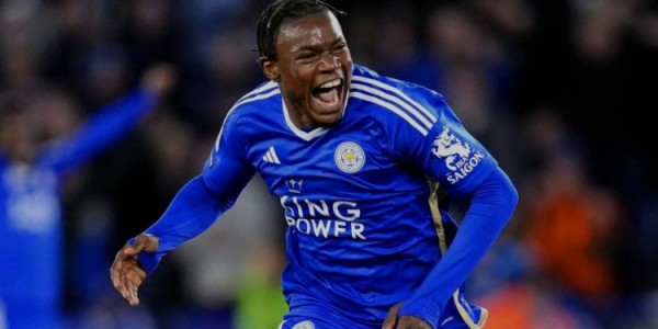 星空体育入口-talksport：桑德兰2800万镑报价莱斯特城边锋法塔乌