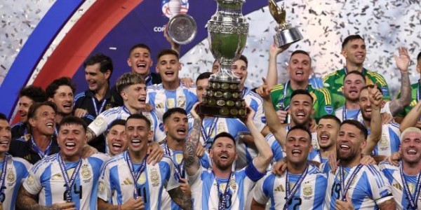 星空体育中国官网-阿根廷队三连冠，劳塔罗加时绝杀，终于不靠梅西扶