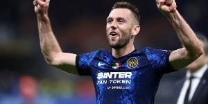 星空体育-德弗里：国米拥有欧冠决赛的经验，这一次我们将努力赢得决赛