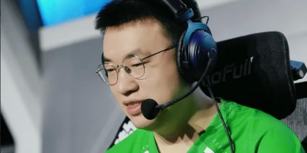 星空体育-Xiaohu：能提升的点还是挺多的，努力训练同时也要注意休息