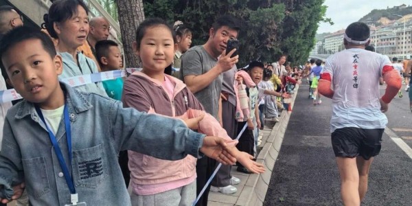 今年，兰州马拉松成为国内顶流