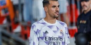 星空体育入口-记者：在球员请求仔细考虑之后，马赛不再追逐塞巴略斯