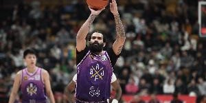 星空体育入口-单外援取胜！媒体人：格兰给北控带来改变 比赛观感更痛快