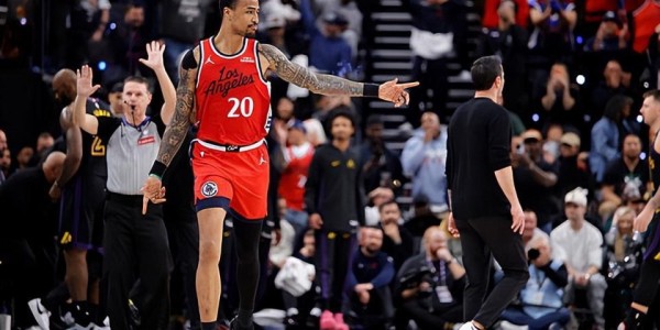 星空体育娱乐平台-变成顶级3D锋线了！快船为什么不能增加他的场上戏份呢？